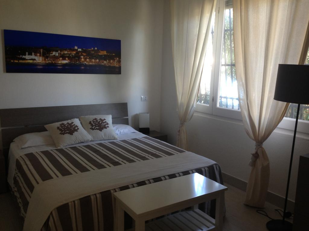Car'Loft Beachside Cagliari Room photo